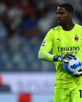 意媒：迈尼昂今早出院正返回米兰，此次住院留观仅为预防性措施